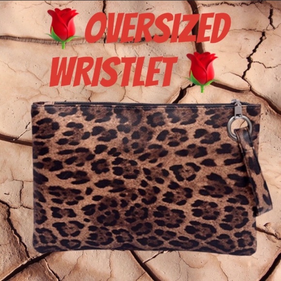 GORGEOUS OVERSIZED LEOPARD PRINT WRISTLET - Picture 4 of 10